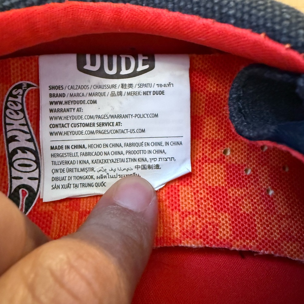 Kids Hey Dudes HotWheels shoes.  NWOT and Box size 10c. - Picture 4 of 9